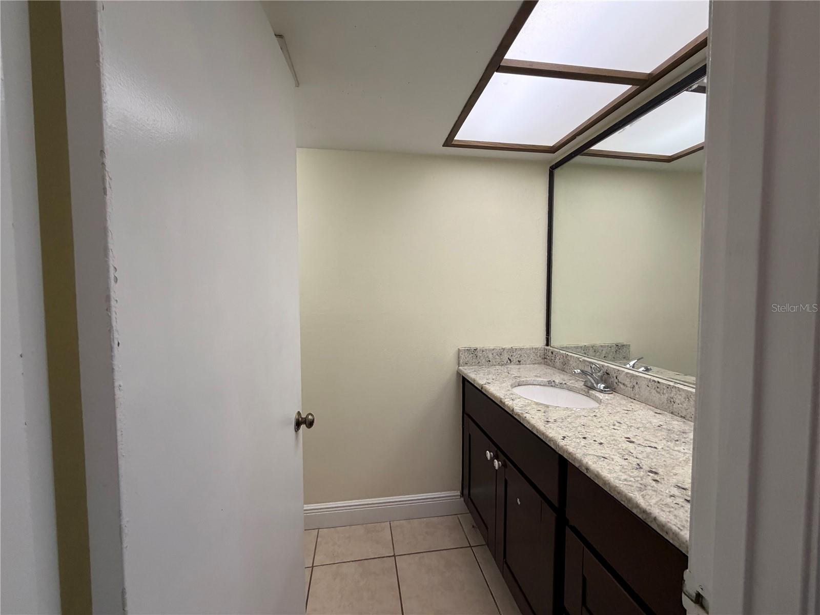 7840 NIAGARA AVENUE, #325, Tampa, FL 33617