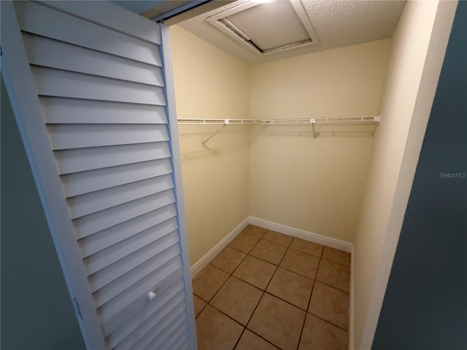 7840 NIAGARA AVENUE, #325, Tampa, FL 33617