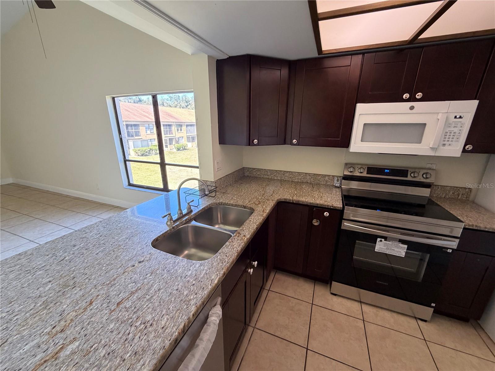 7840 NIAGARA AVENUE, #325, Tampa, FL 33617