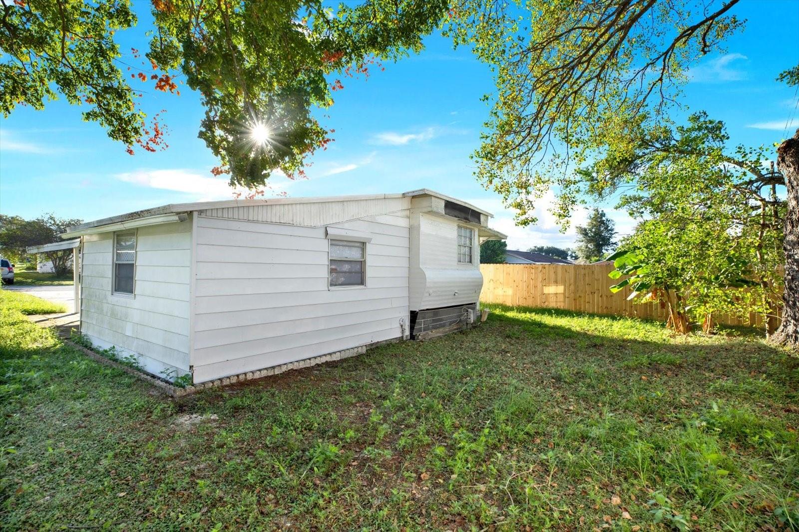 6237 NEW YORK STREET, Zephyrhills, FL 33542
