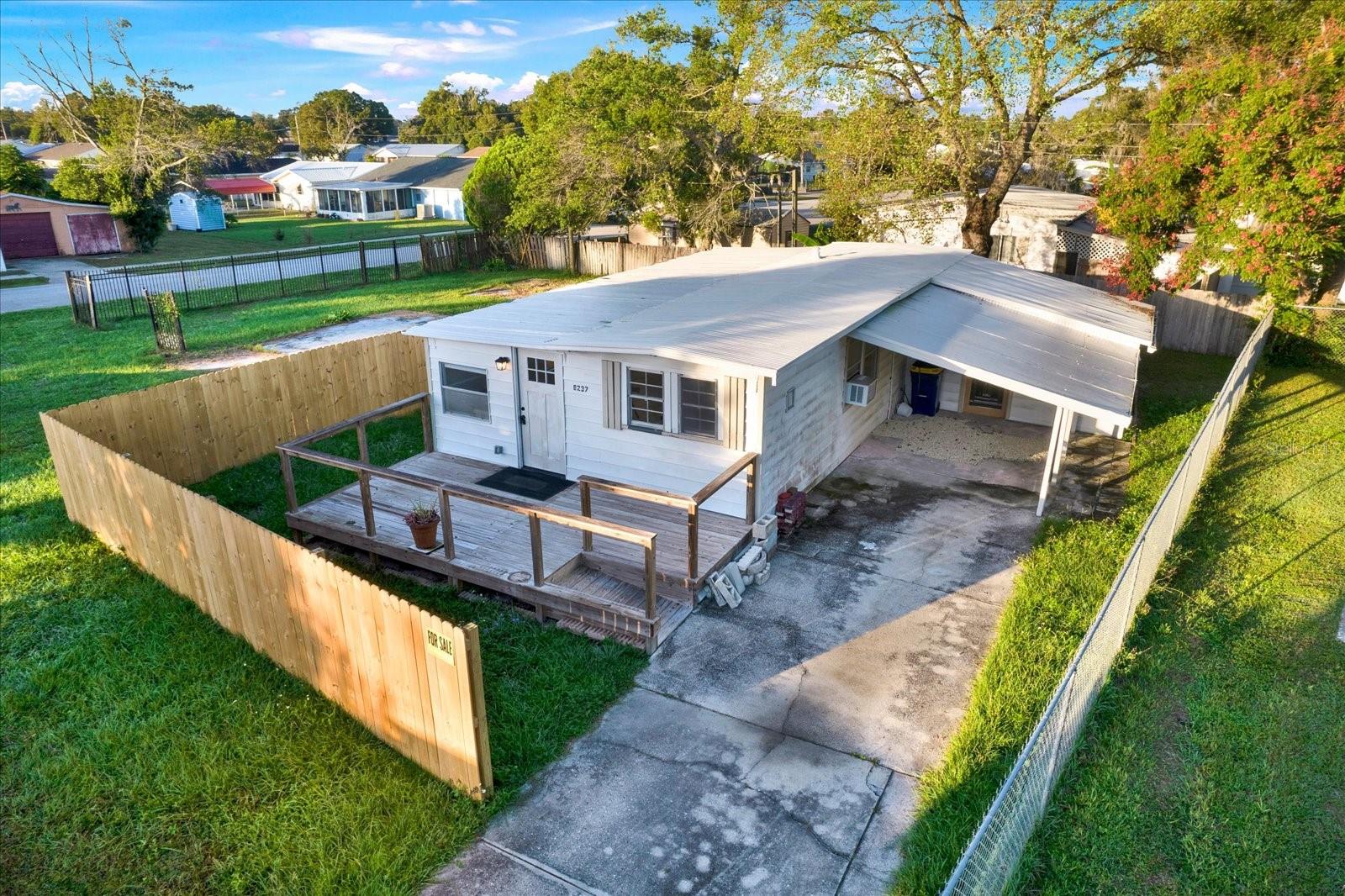6237 NEW YORK STREET, Zephyrhills, FL 33542