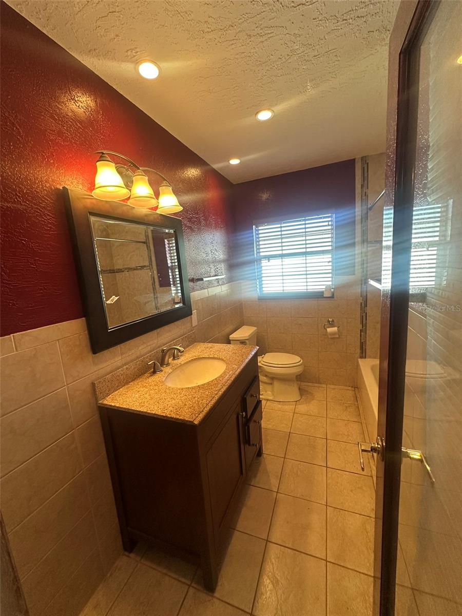 4133 NARVAREZ WAY S, St Petersburg, FL 33712