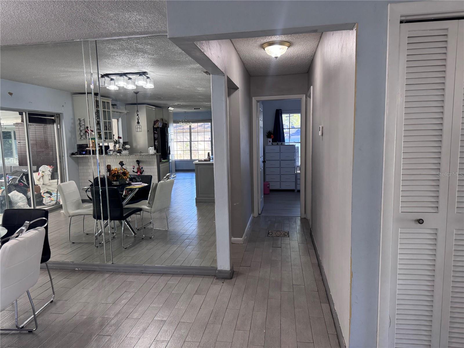 8205 N FREMONT AVENUE, Tampa, FL 33604