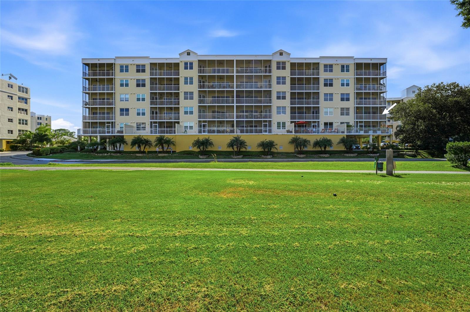 1200 COUNTRY CLUB DRIVE, #4201, Largo, FL 33771