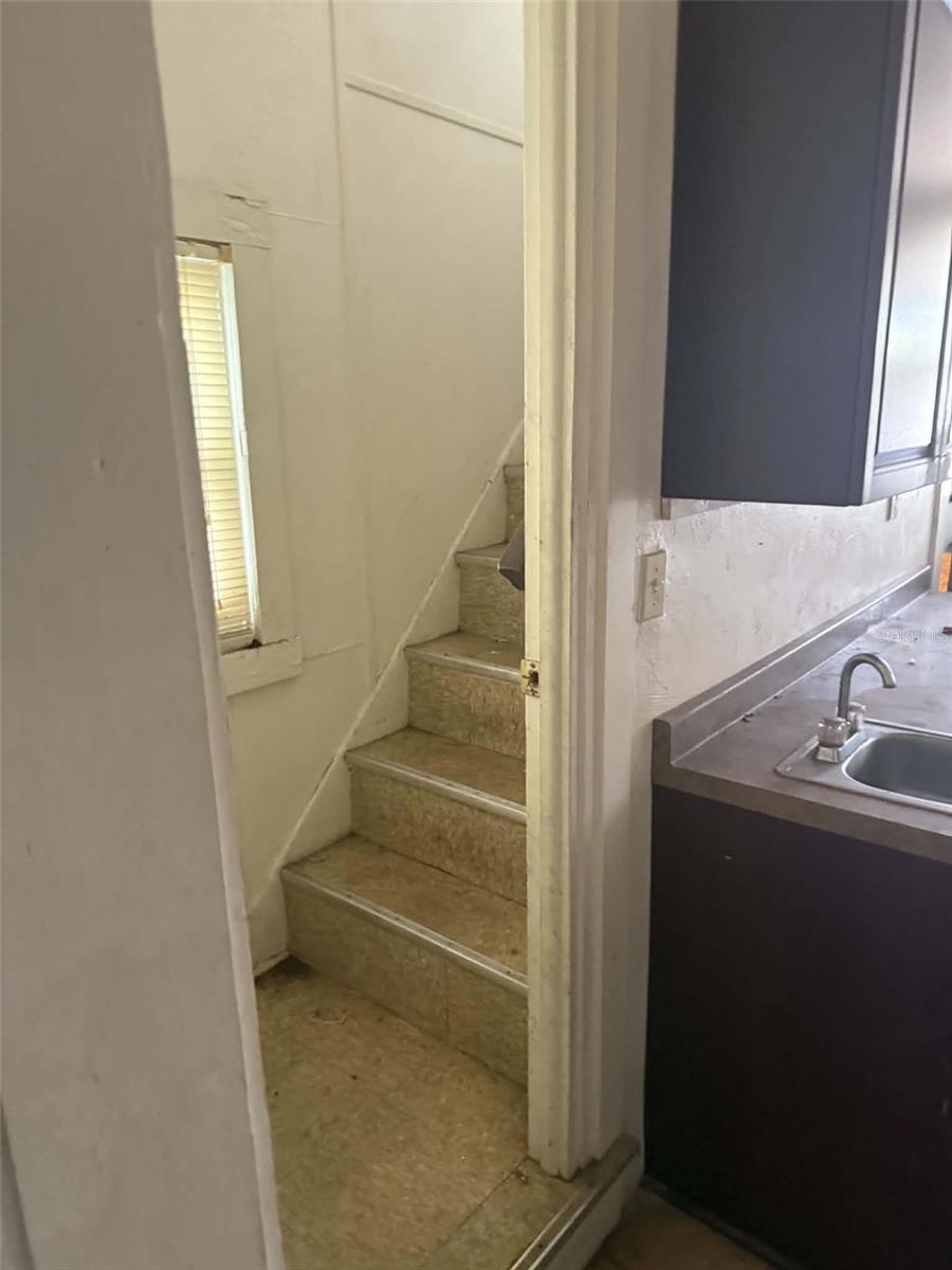2313 QUINCY STREET S, St Petersburg, FL 33711