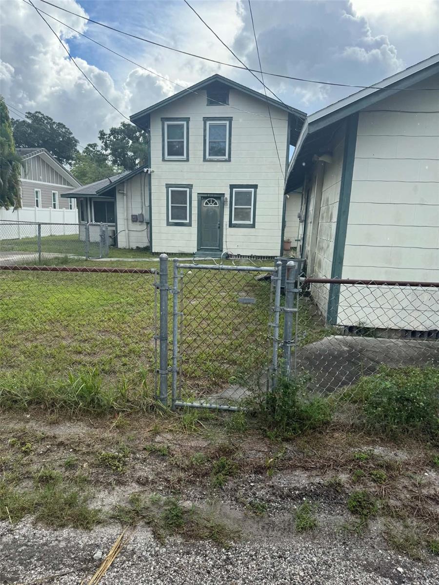 2313 QUINCY STREET S, St Petersburg, FL 33711