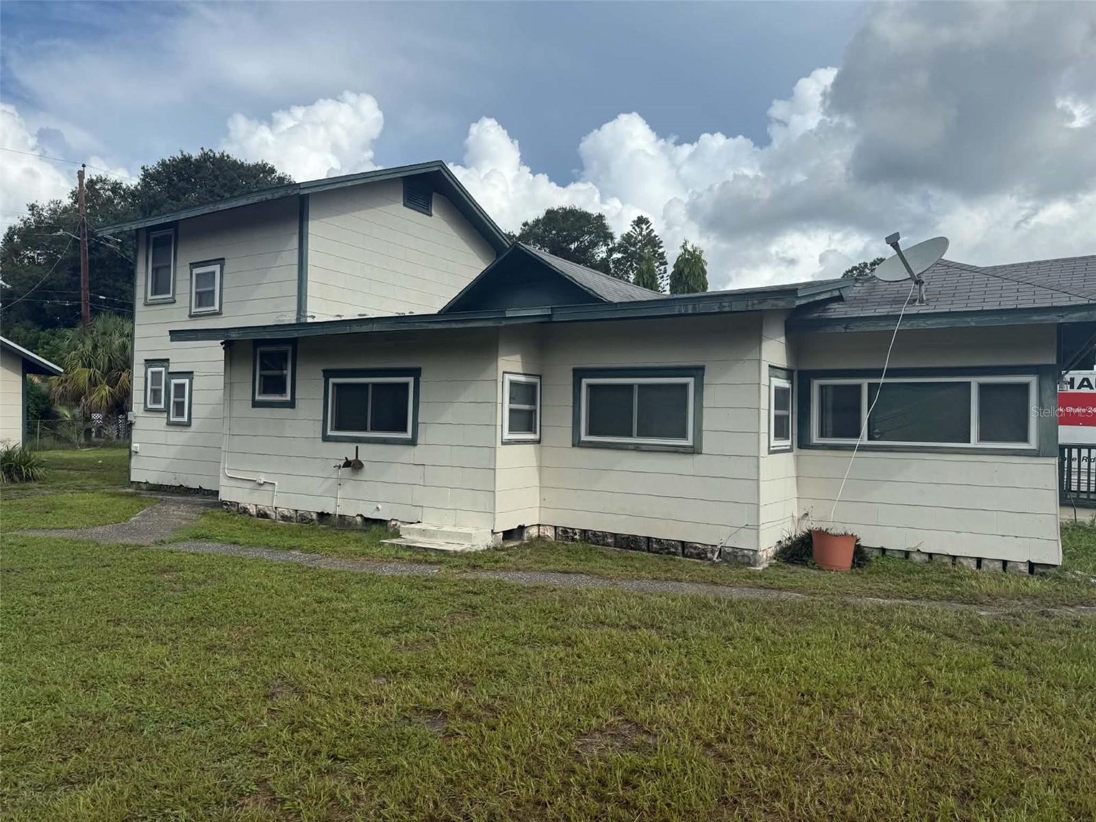 2313 QUINCY STREET S, St Petersburg, FL 33711