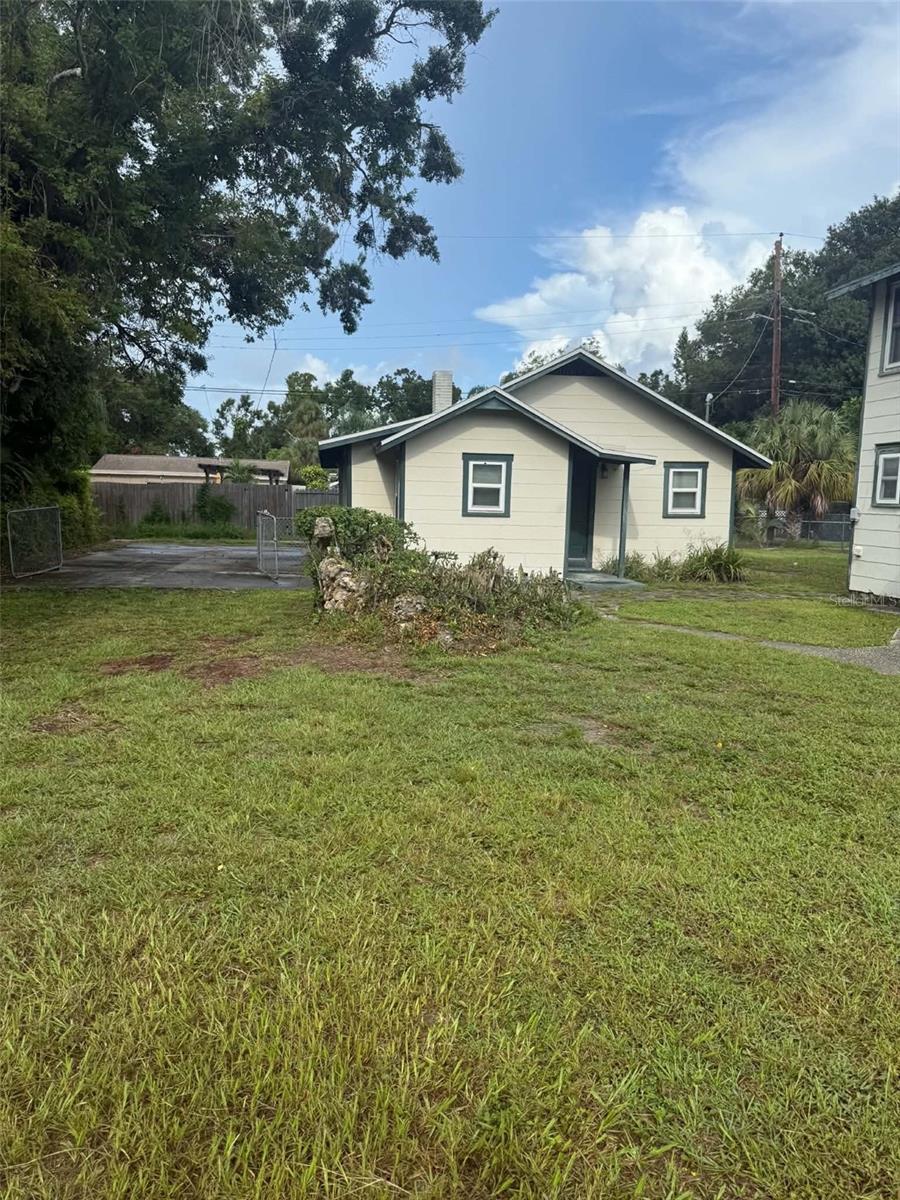 2313 QUINCY STREET S, St Petersburg, FL 33711