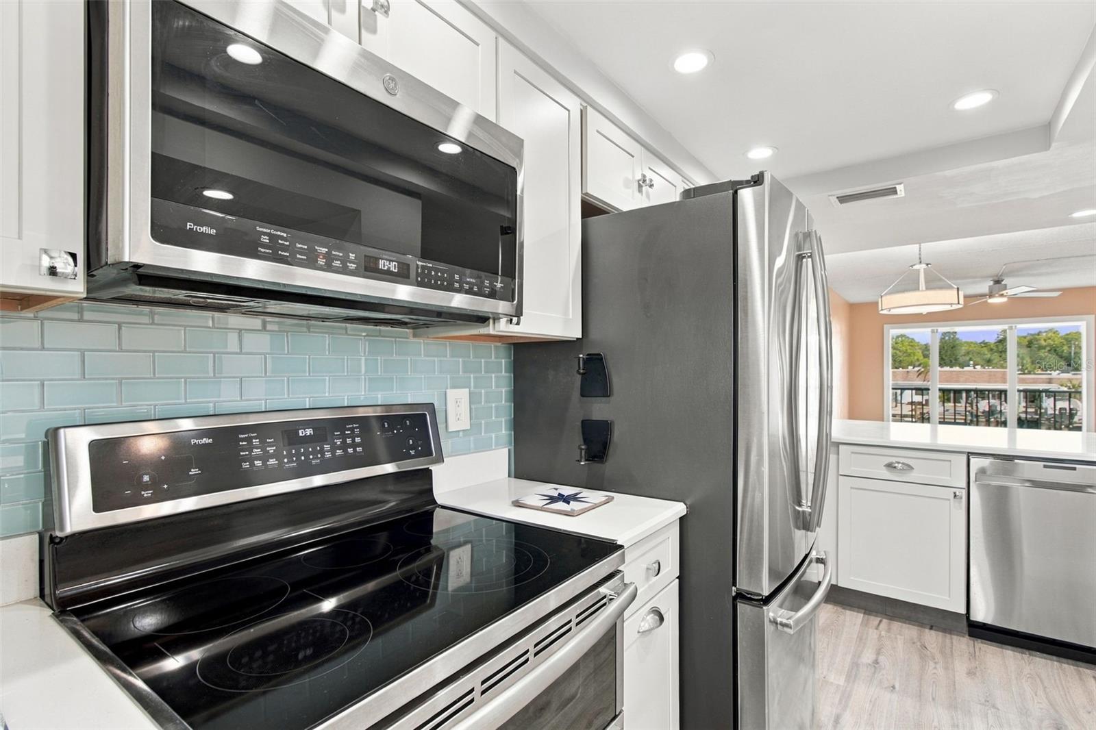 1 BOCA CIEGA POINT BOULEVARD, #206, St Petersburg, FL 33708