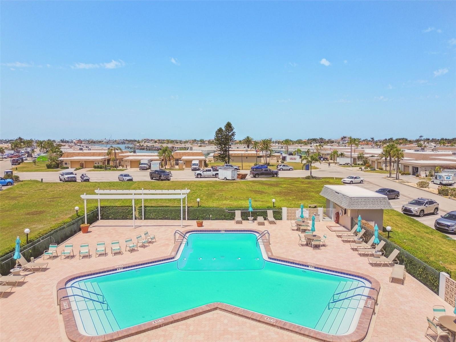 1 BOCA CIEGA POINT BOULEVARD, #206, St Petersburg, FL 33708