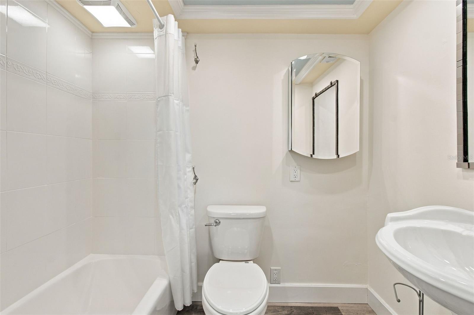 1 BOCA CIEGA POINT BOULEVARD, #206, St Petersburg, FL 33708