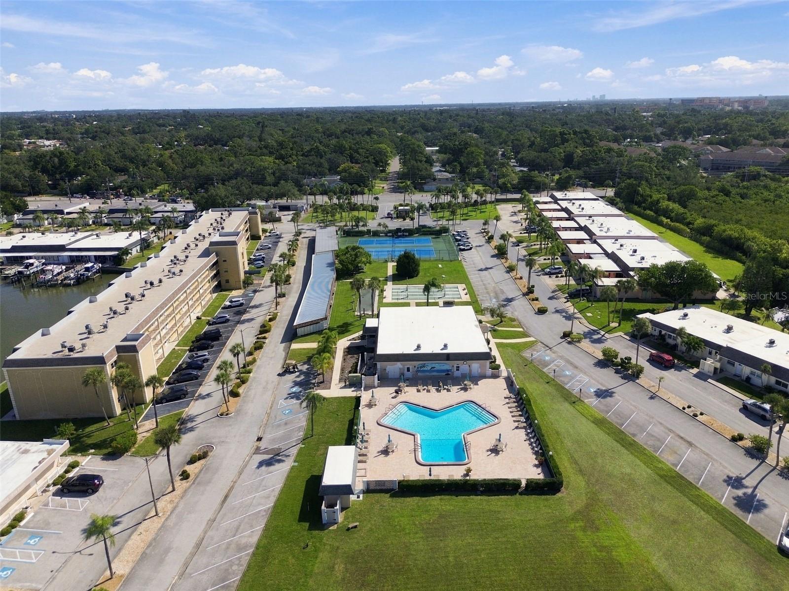 1 BOCA CIEGA POINT BOULEVARD, #206, St Petersburg, FL 33708