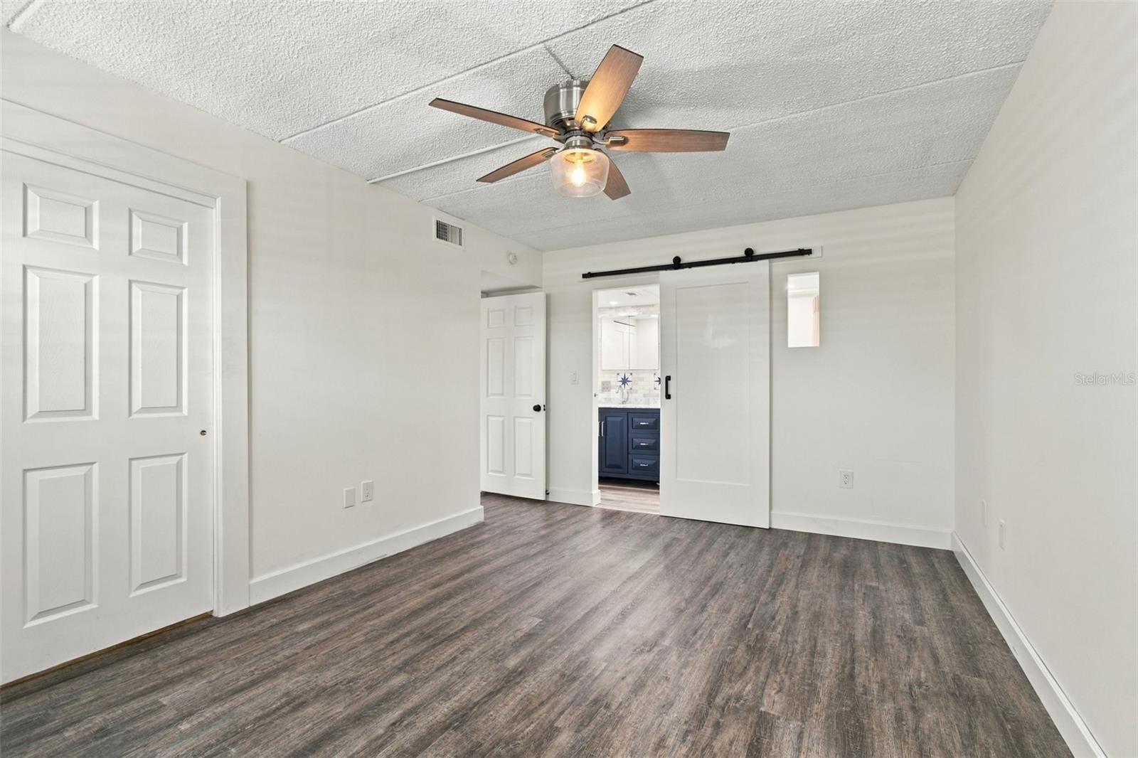 1 BOCA CIEGA POINT BOULEVARD, #206, St Petersburg, FL 33708