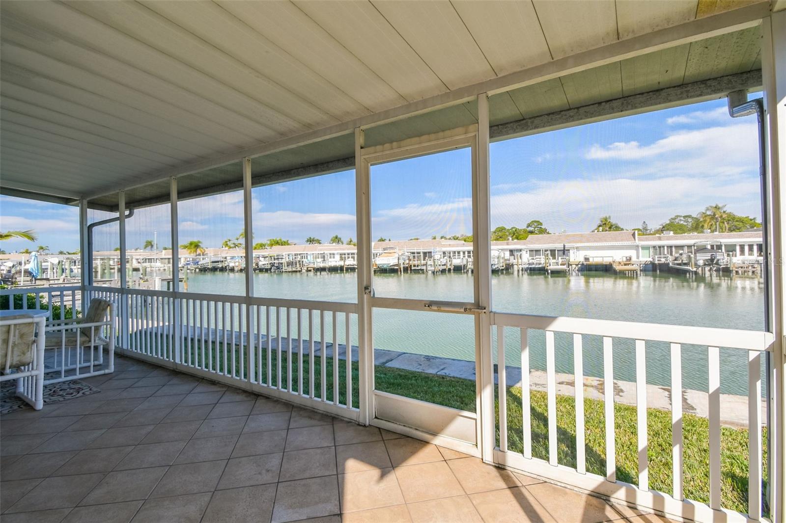 1 BOCA CIEGA POINT BOULEVARD, #206, St Petersburg, FL 33708