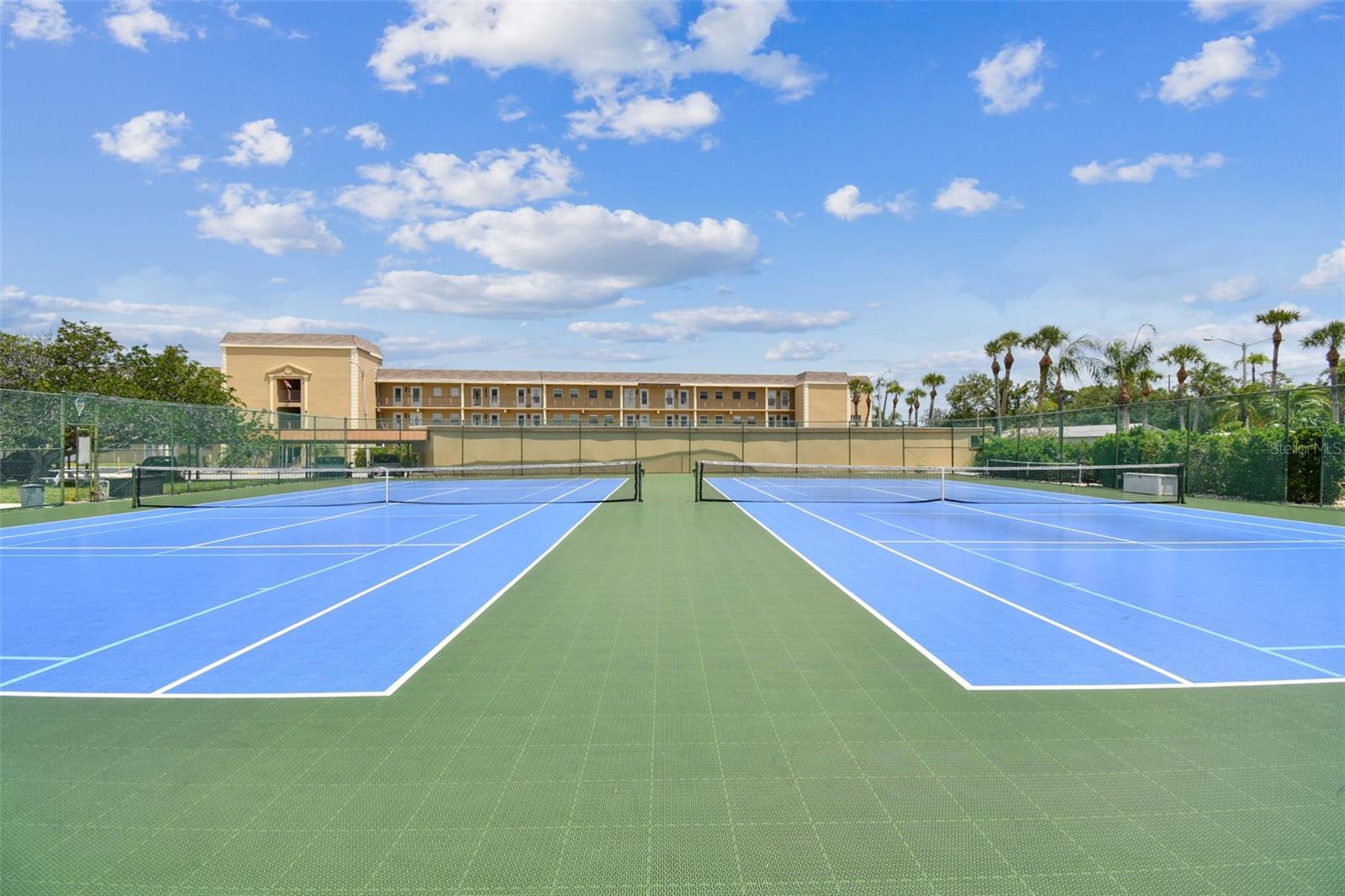 1 BOCA CIEGA POINT BOULEVARD, #206, St Petersburg, FL 33708