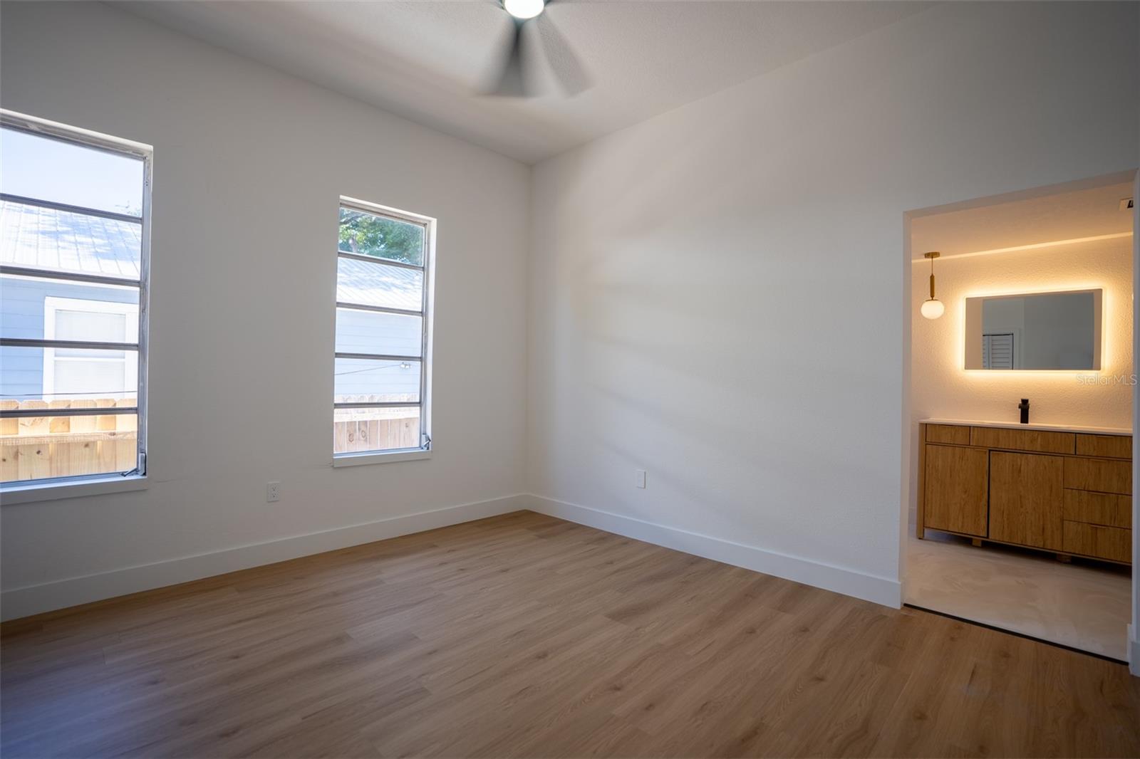 1209 E 18TH AVENUE, Tampa, FL 33605