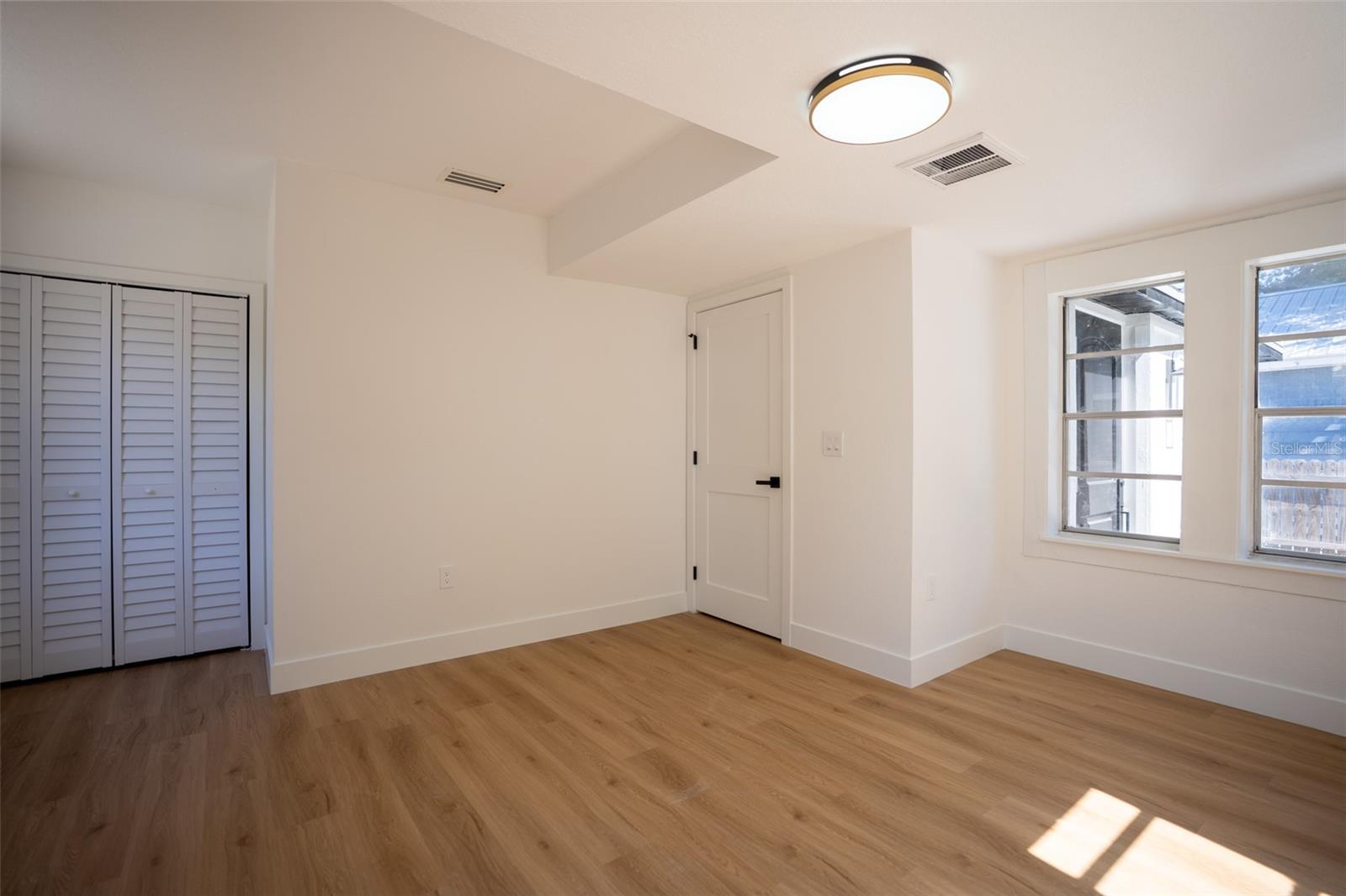 1209 E 18TH AVENUE, Tampa, FL 33605