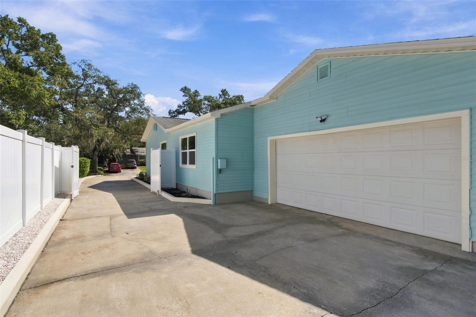 1119 63RD STREET S, Gulfport, FL 33707