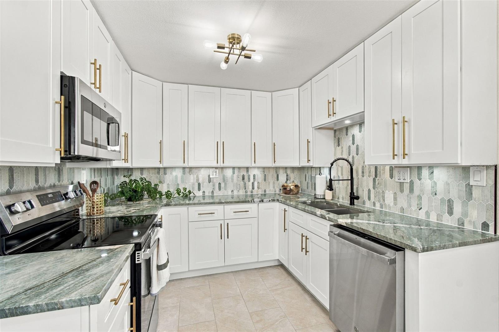 1119 63RD STREET S, Gulfport, FL 33707 1119 63RD STREET S, Gulfport, FL 33707