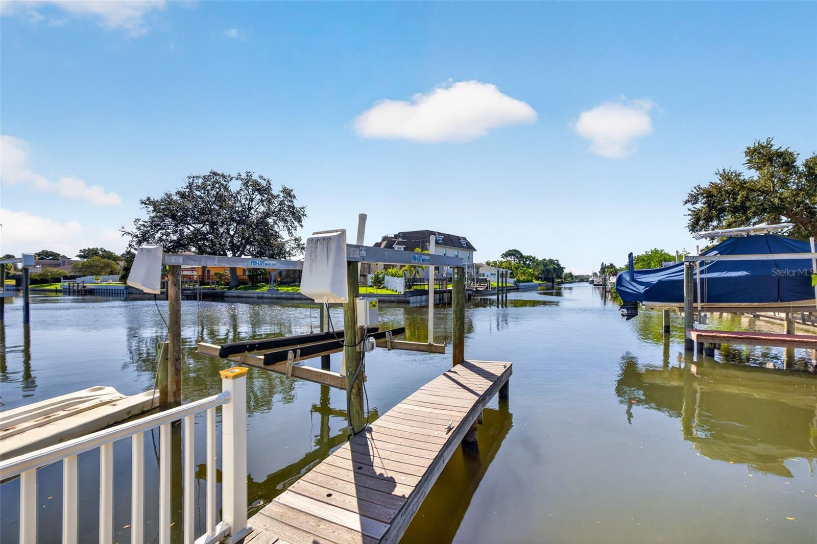 4643 BAY CREST DRIVE, Tampa, FL 33615