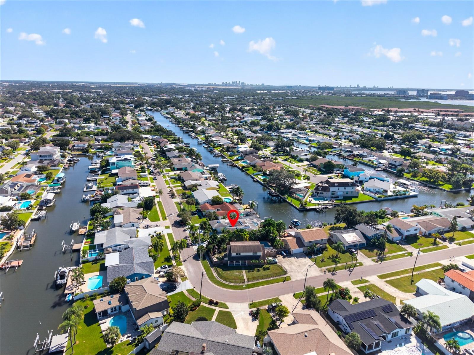 4643 BAY CREST DRIVE, Tampa, FL 33615