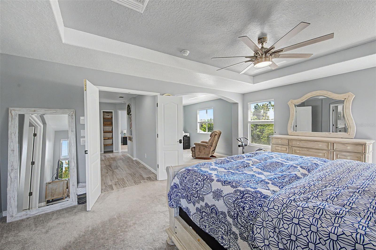 19266 FISHERMANS BEND DRIVE, Lutz, FL 33558