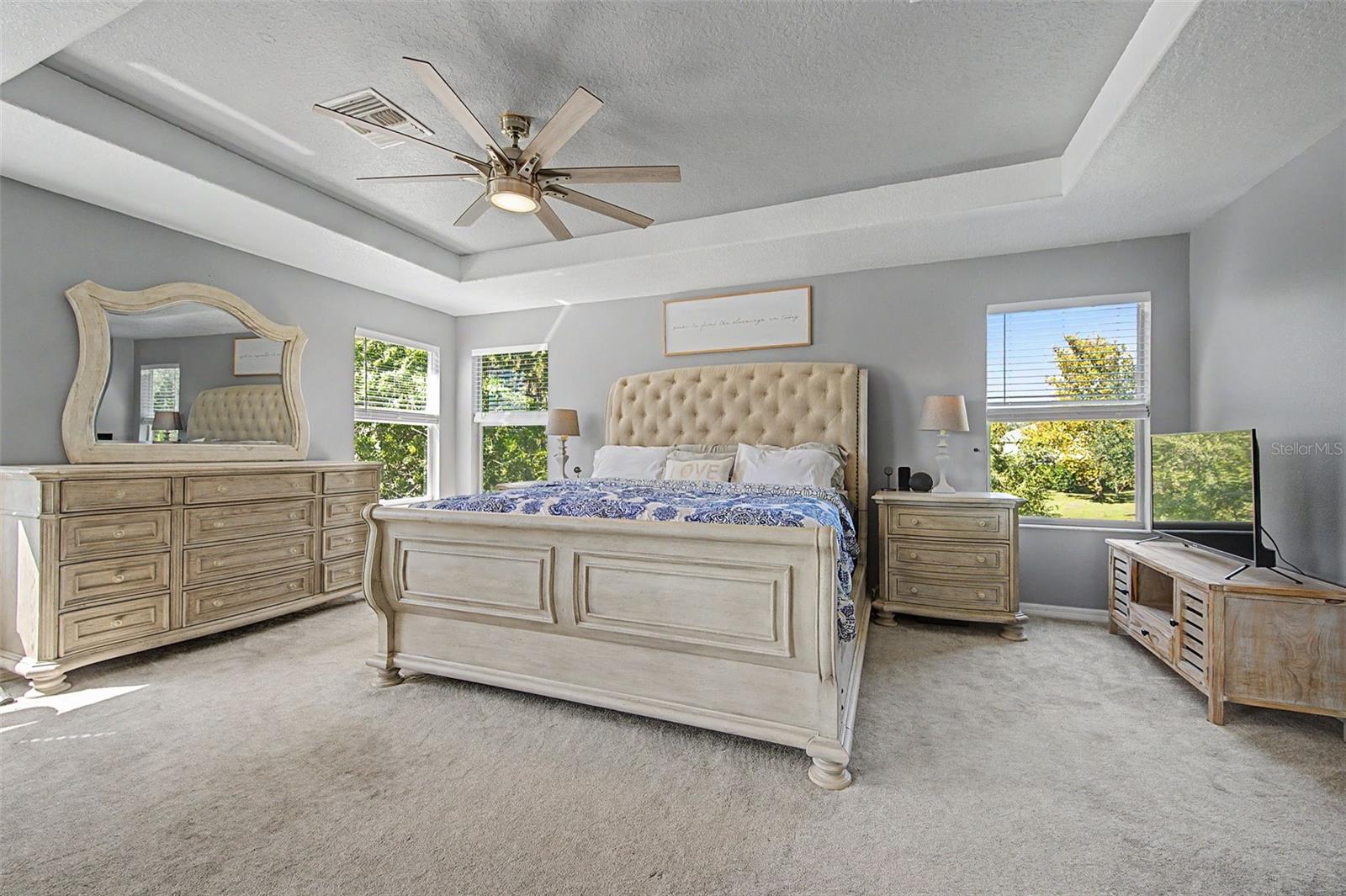 19266 FISHERMANS BEND DRIVE, Lutz, FL 33558