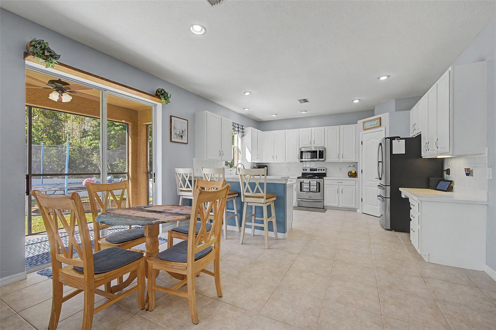 Open Kitchen