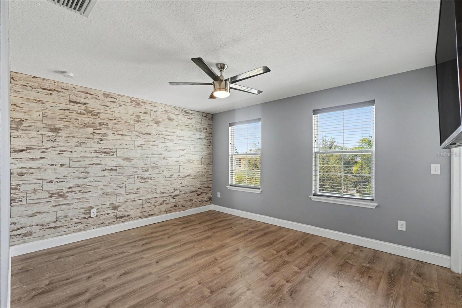 11512 WARREN OAKS PLACE, Riverview, FL 33578