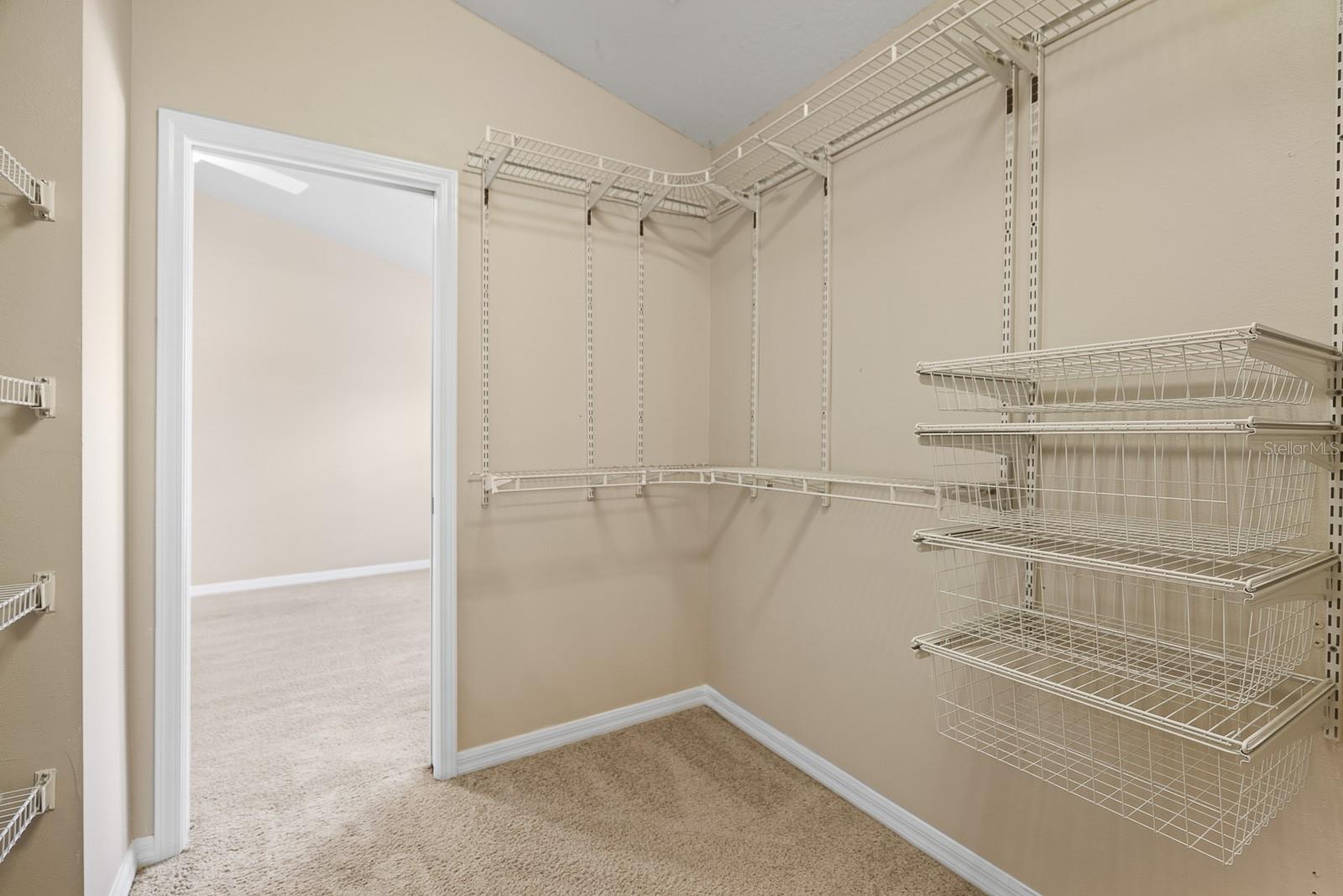 109 WOODKNOLL PLACE, Valrico, FL 33594