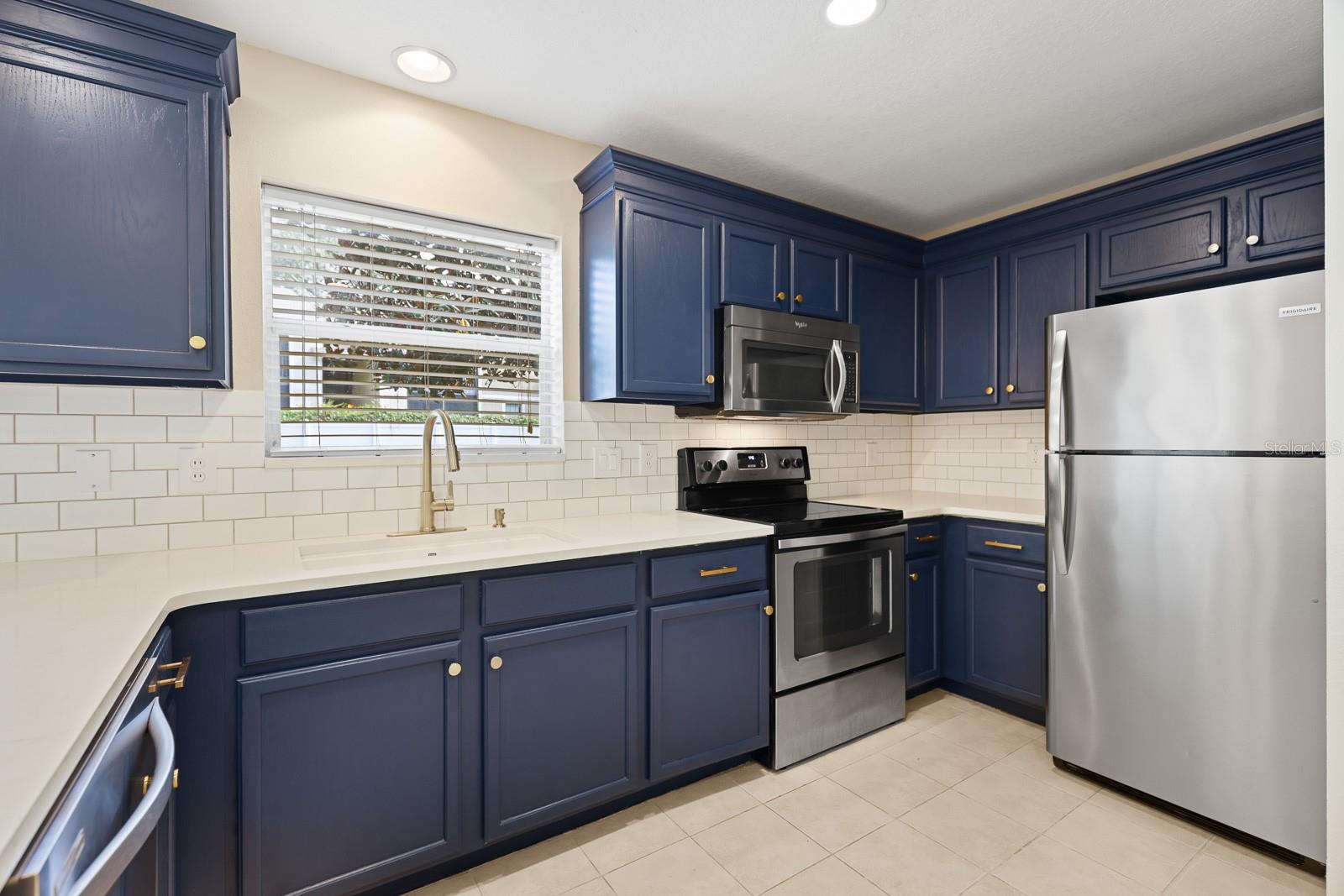 109 WOODKNOLL PLACE, Valrico, FL 33594