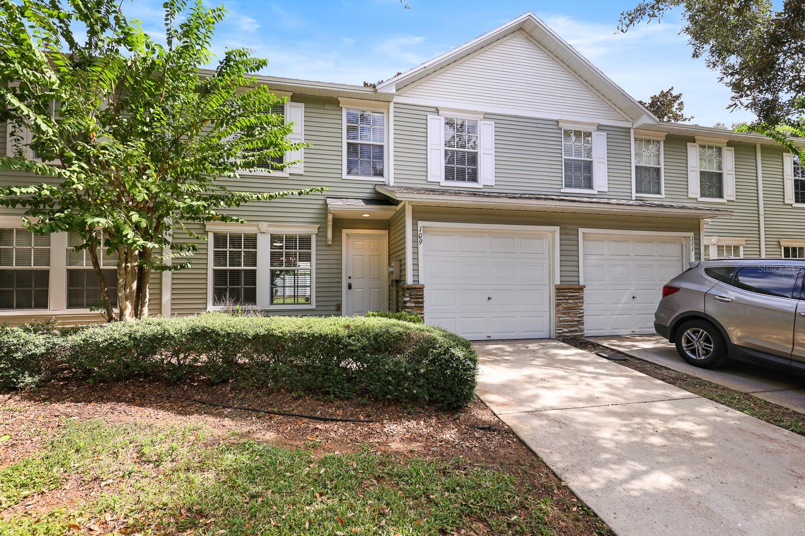 109 WOODKNOLL PLACE, Valrico, FL 33594 109 WOODKNOLL PLACE, Valrico, FL 33594