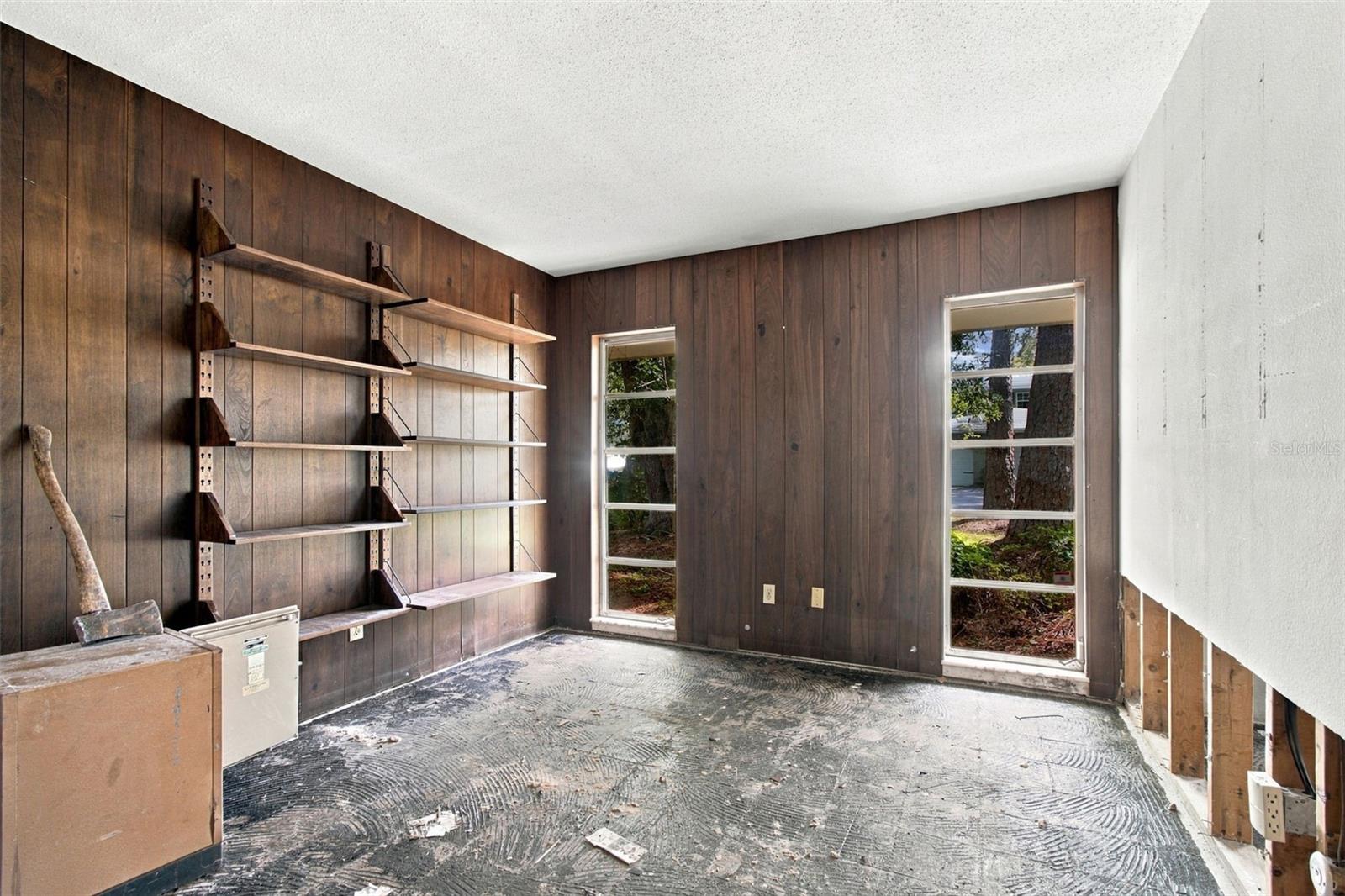 1996 GLENN ROAD, Clearwater, FL 33764