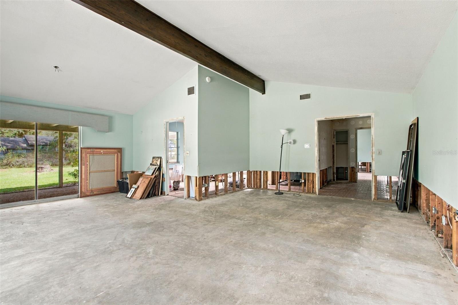 1996 GLENN ROAD, Clearwater, FL 33764