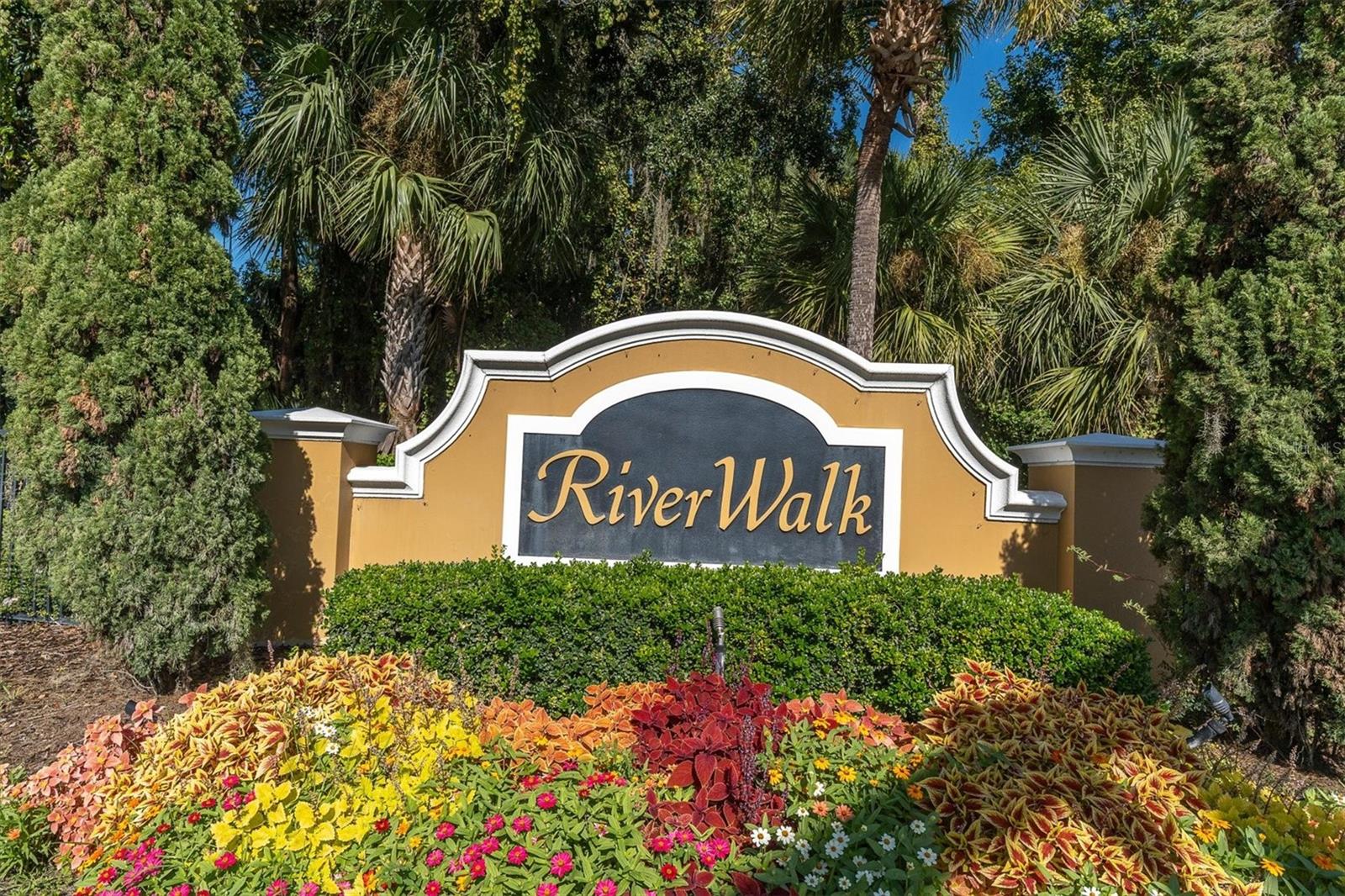 10608 SHADY FALLS COURT, Riverview, FL 33578