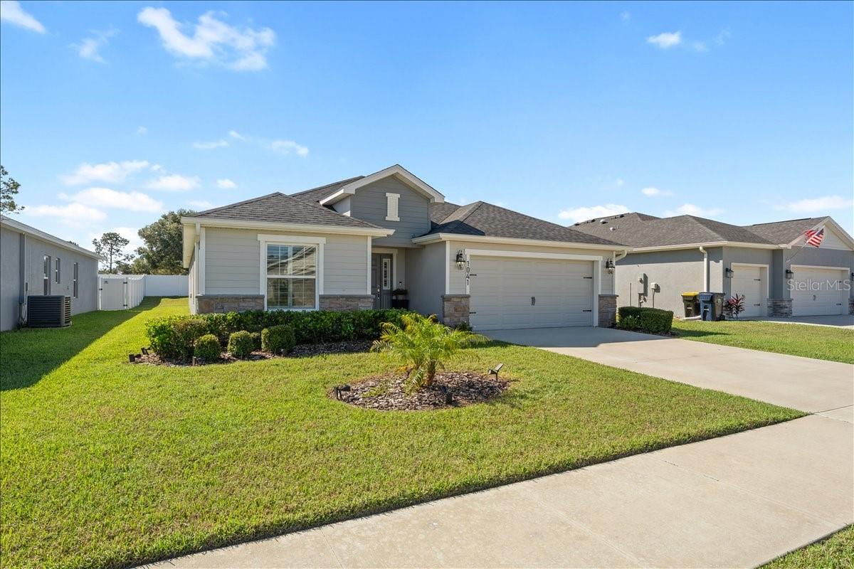 1041 MONTGOMERY LANE, Polk City, FL 33868