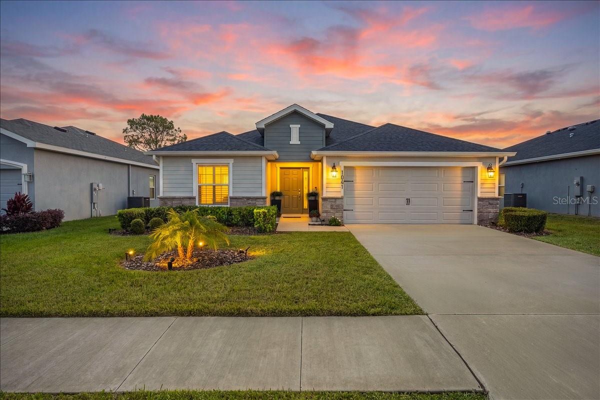 1041 MONTGOMERY LANE, Polk City, FL 33868