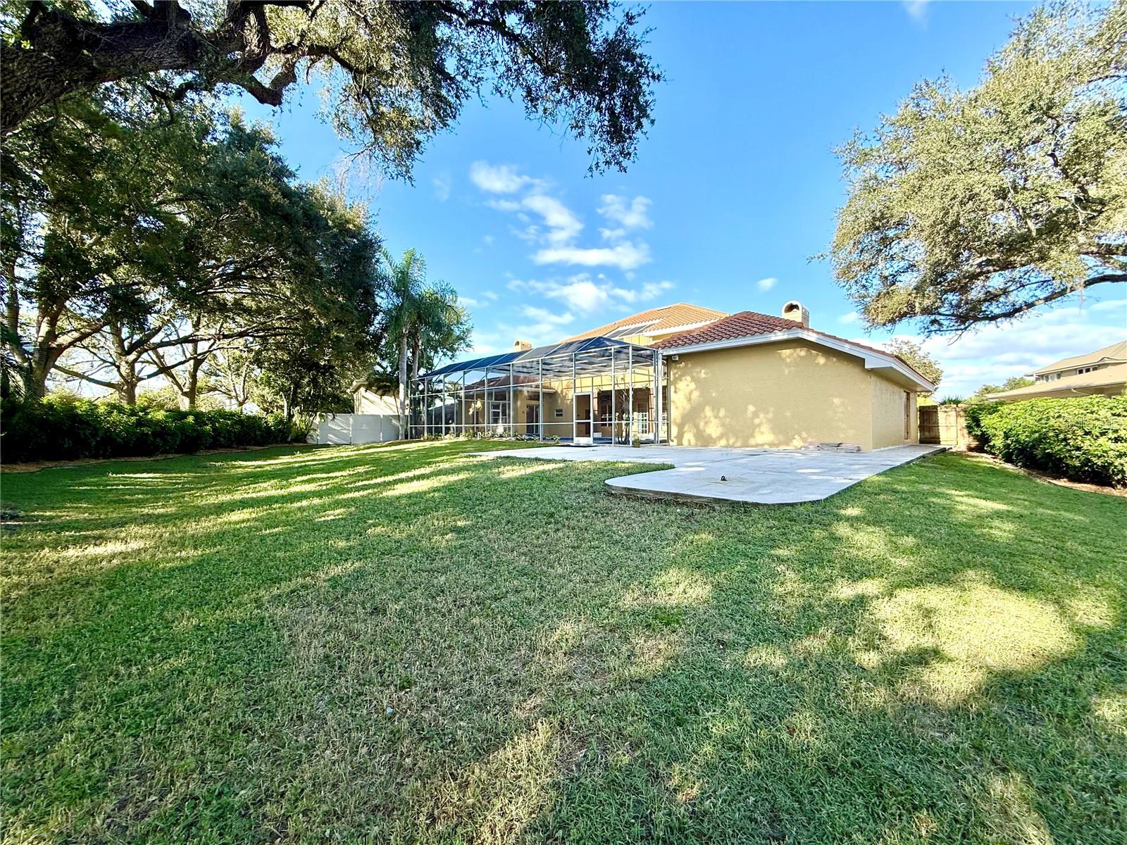 10334 LONGWOOD DRIVE, Seminole, FL 33777