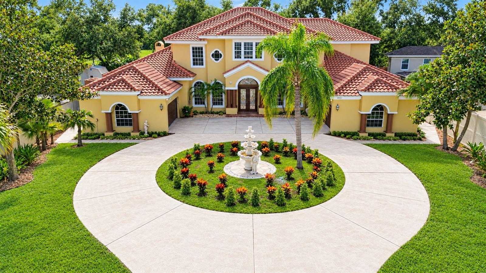 10334 LONGWOOD DRIVE, Seminole, FL 33777