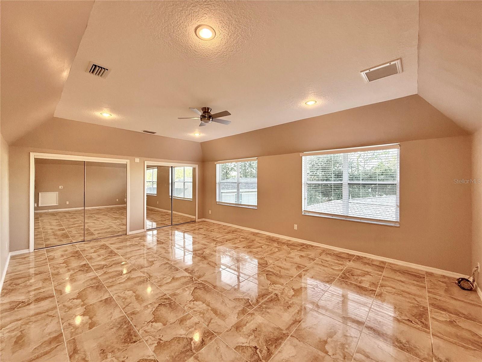 10334 LONGWOOD DRIVE, Seminole, FL 33777