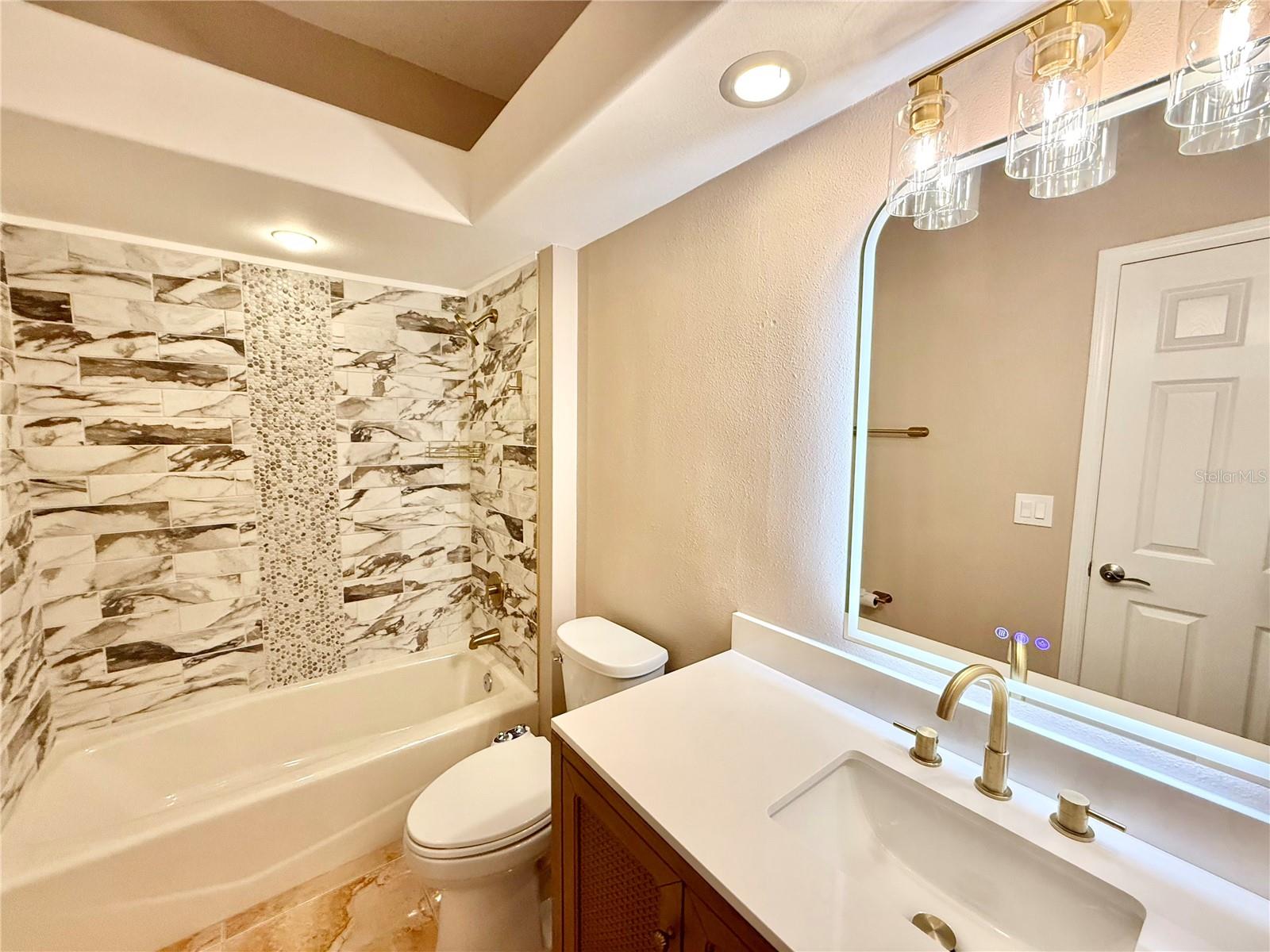 10334 LONGWOOD DRIVE, Seminole, FL 33777