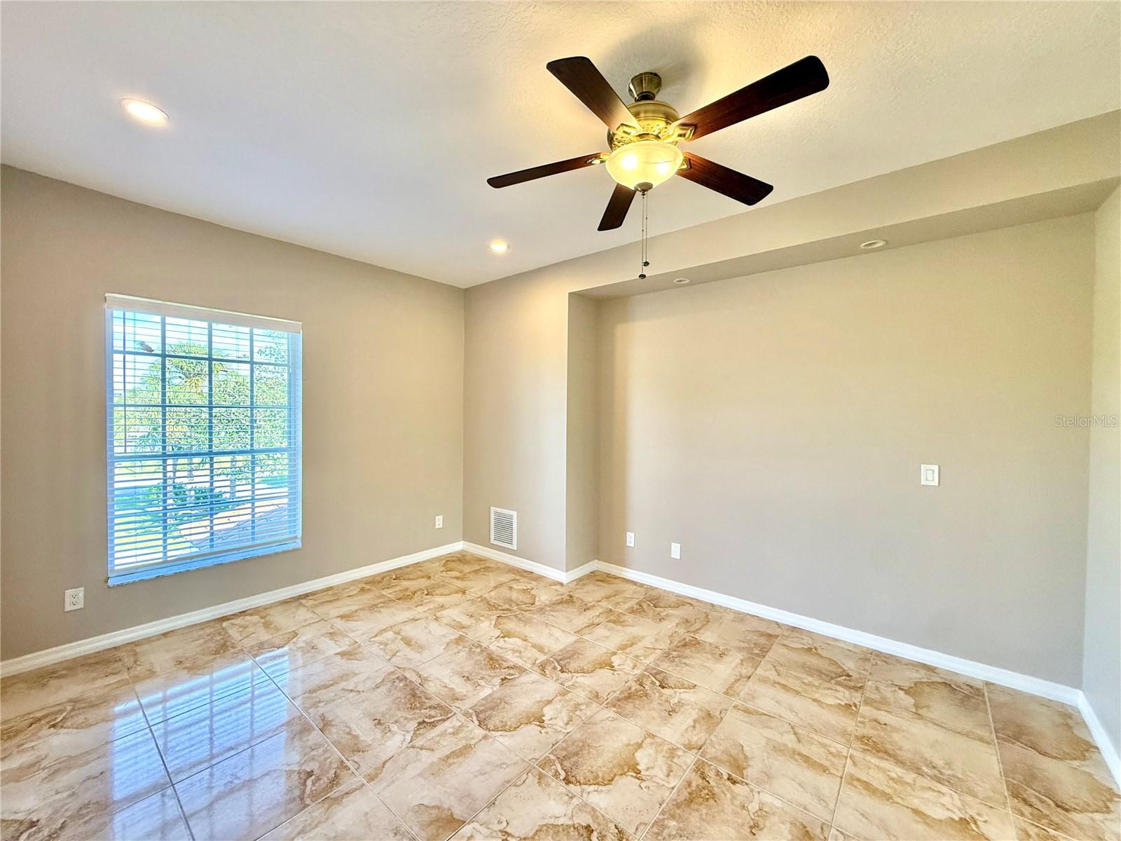 10334 LONGWOOD DRIVE, Seminole, FL 33777
