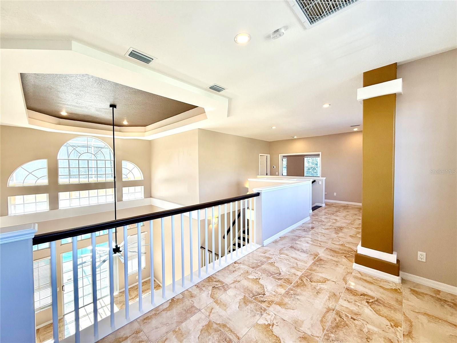 10334 LONGWOOD DRIVE, Seminole, FL 33777