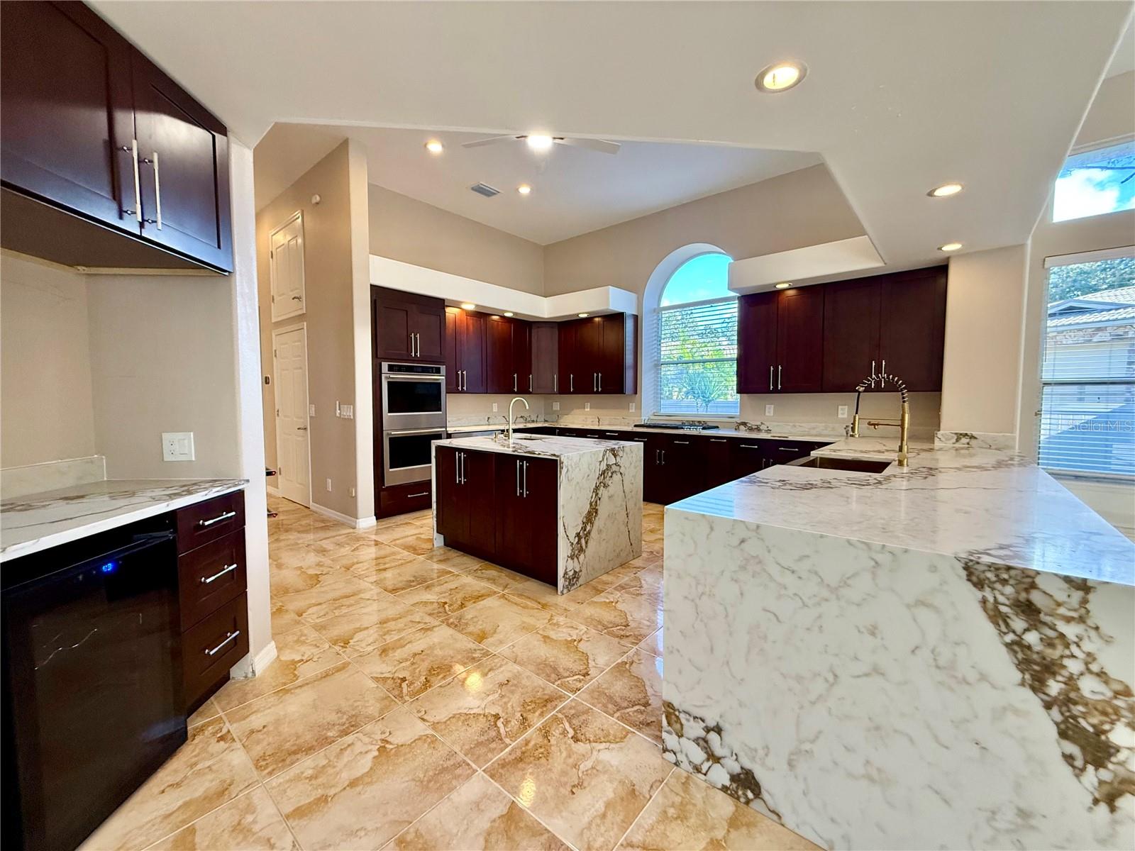 10334 LONGWOOD DRIVE, Seminole, FL 33777