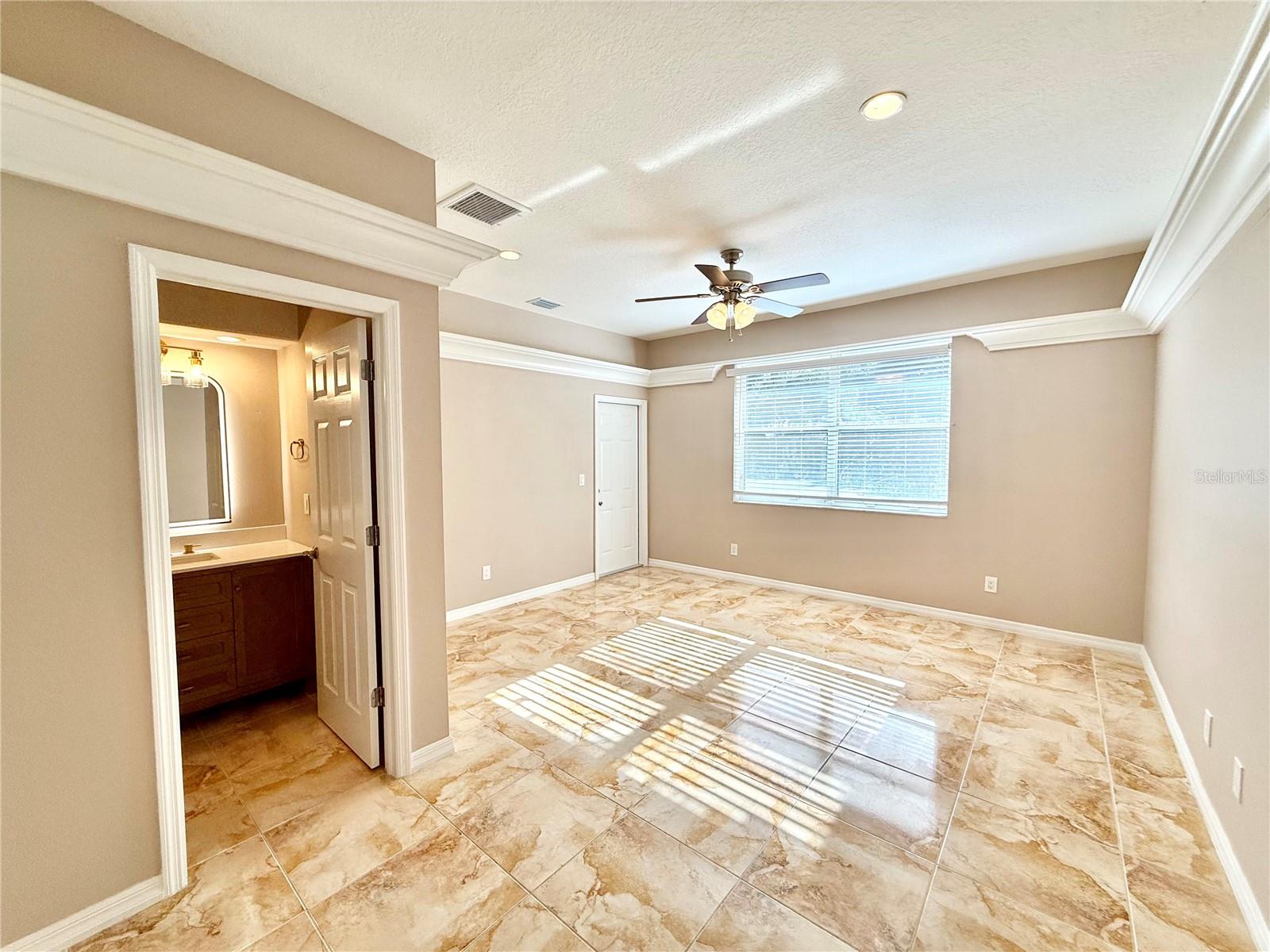 10334 LONGWOOD DRIVE, Seminole, FL 33777