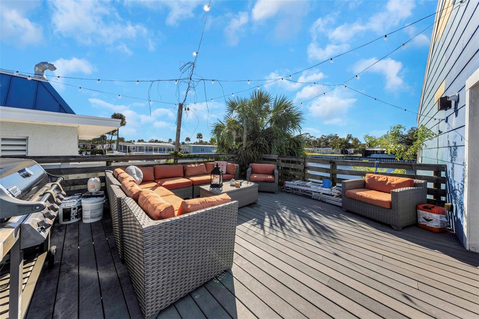 780 N MISSOURI AVENUE, Largo, FL 33770