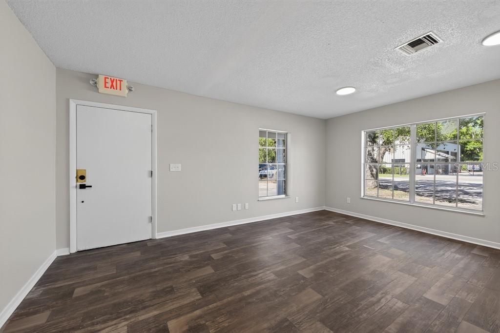 7406 COMMERCE STREET, Riverview, FL 33578