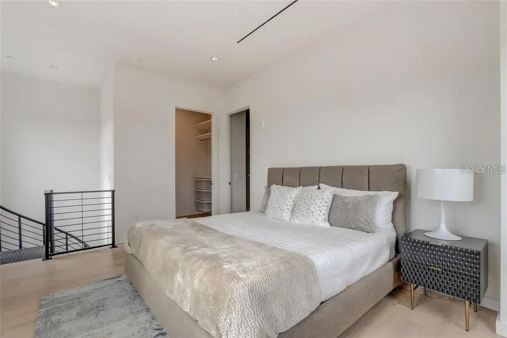 45 27TH STREET S, #1, St Petersburg, FL 33712