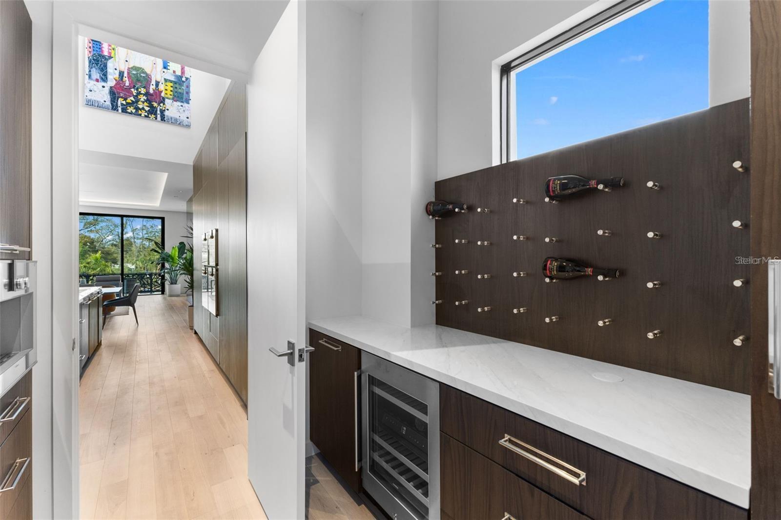 45 27TH STREET S, #1, St Petersburg, FL 33712