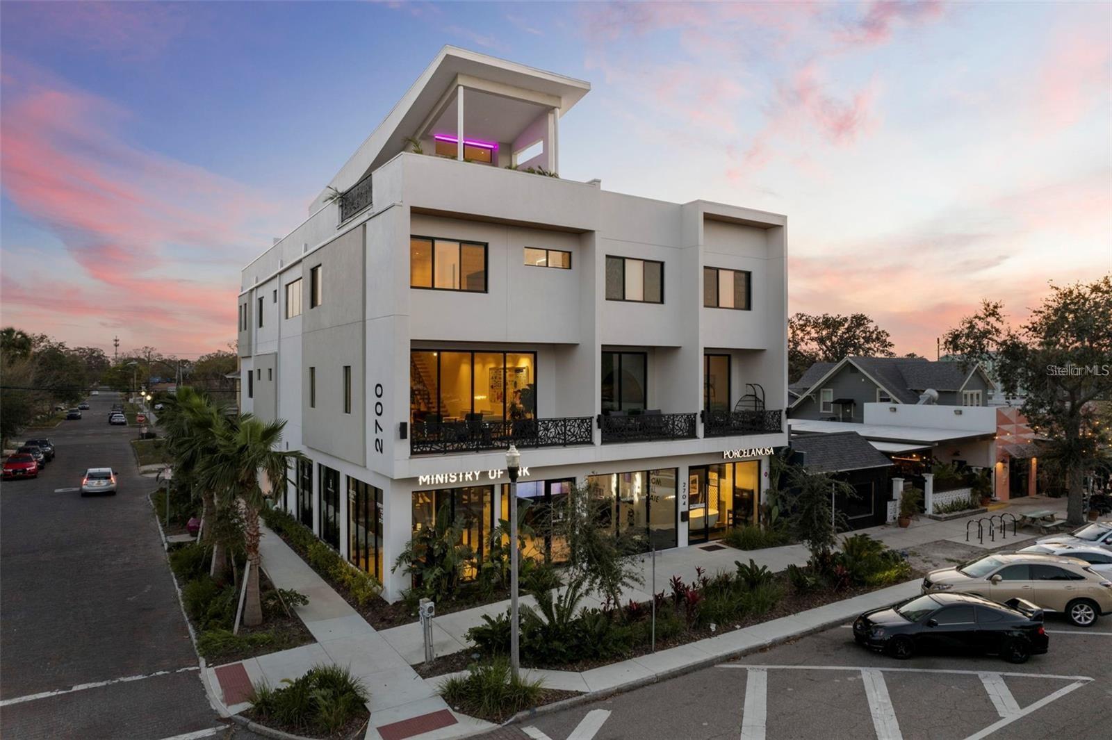 45 27TH STREET S, #1, St Petersburg, FL 33712